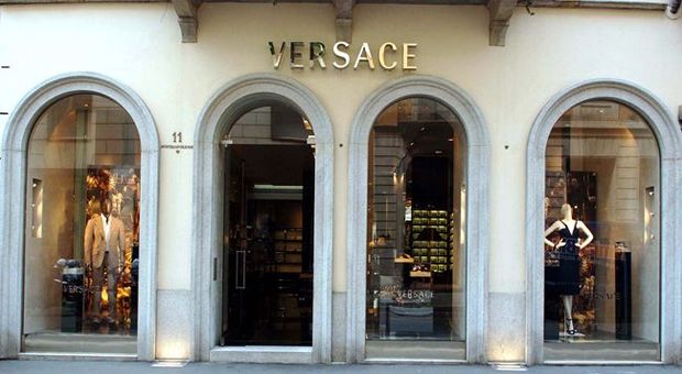 Versace in trattative per la vendita