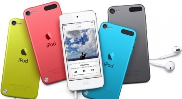 Apple lancia l'iPod Touch di quinta generazione: Diverse colorazioni e fotocamera posteriore