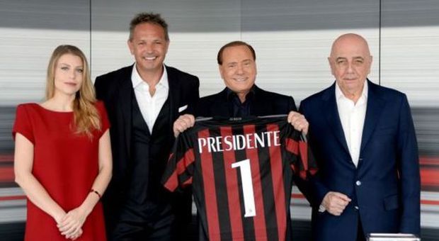 Milan, ecco Mihajlovic: "Non sono un ruffiano". Berlusconi: "Ibra? Se viene, ce lo prendiamo"