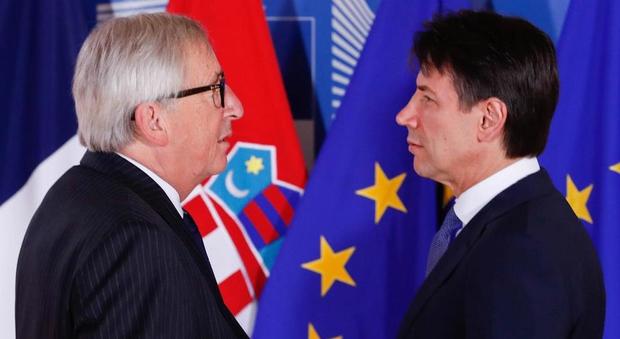 La manovra sul tavolo dell'Ue, Juncker chiama Conte: prove di dialogo