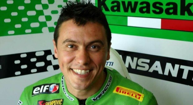 Mirko Giansanti morto, l'ex campione di motociclismo era affetto da una malattia incurabile e aveva 46 anni