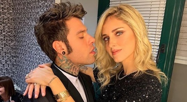 X Factor 2018 terza puntata: Fedez bacia la Ferragni e inaugura il live con il singolo Prima di ogni cosa (Credits Instagram)