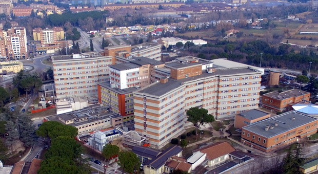 Colpito dal “virus mangiacarne”, 49enne reatino salvato all'ospedale di Terni