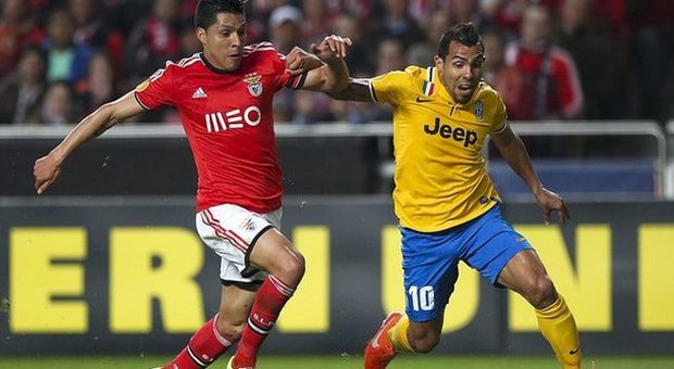 Benfica-Juventus 2-1: a Conte non basta il ritorno al gol di Tevez