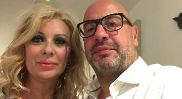 Tina Cipollari: «Mi sposo con il mio nuovo amore». La reazione dell'ex marito Kikò Nalli