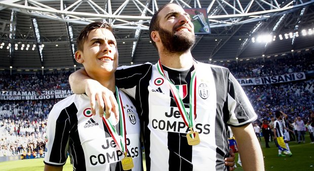 Juventus, Dybala: « Ora speriamo di festeggiare a Cardiff. A me e Higuain piace molto questo modulo»