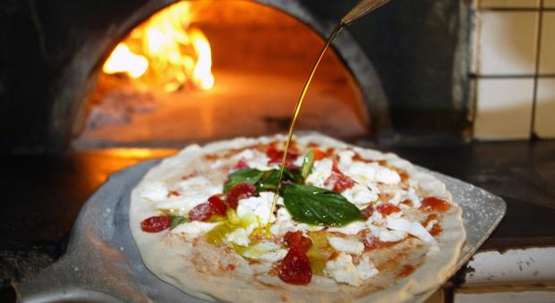 Pizza Unesco, la gioia dei pizzaioli napoletani: «Coronato un sogno»