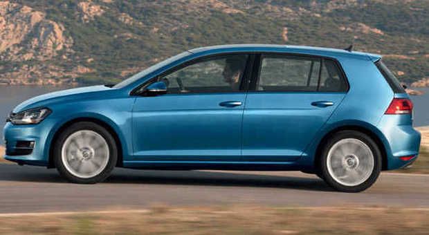 La Volkswagen Golf resta l'auto più venduta in Europa