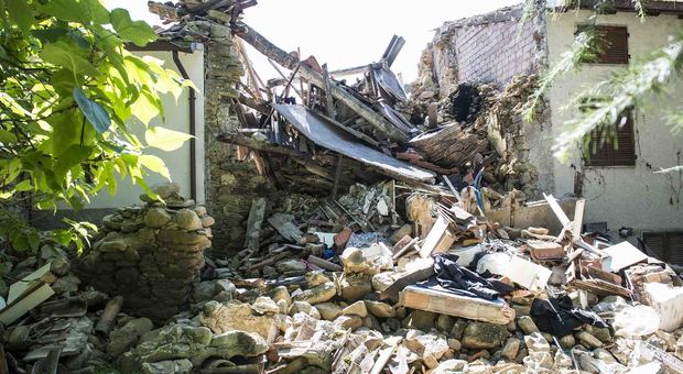 Terremoto di Amatrice: tre inglesi morirono nel crollo di una palazzina a Sommati, tre persone indagate per omicidio colposo plurimo