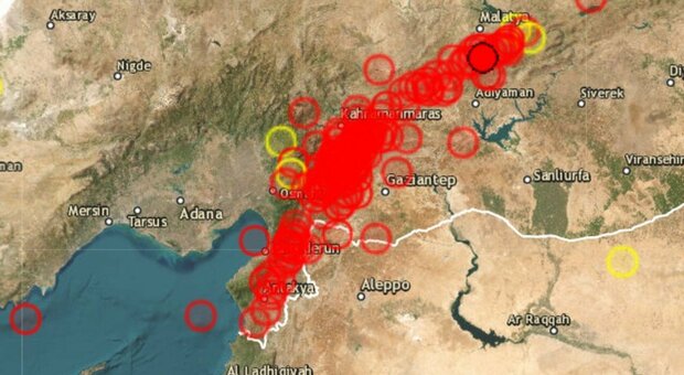 Terremoto Turchia, perché è successo? «La terra si è spostata di 3 metri». Il sisma nel punto di incontro di tre placche