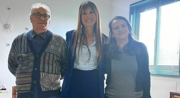 Da sinistra: Pasquale D'Agnello, Alessandra Cursi ed Elisa Mariano