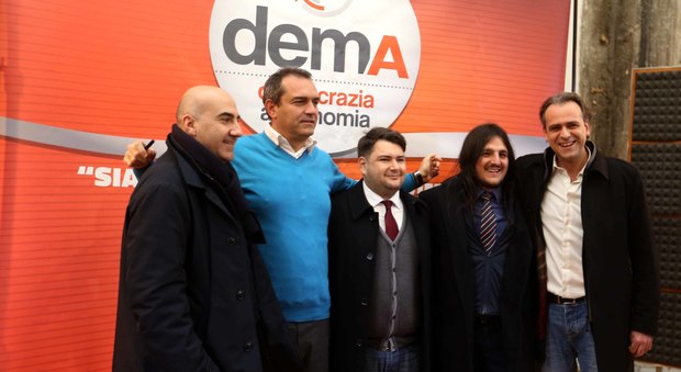 De Magistris lancia «Dema»: sarà un movimento diverso. Il fratello, Clemente, Del Giudice, Della Ragione nel coordinamento
