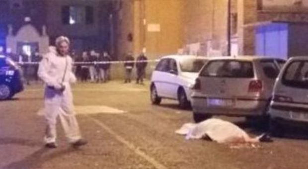 Napoli, nuovo omicidio in strada: 58enne ucciso con un colpo alla testa