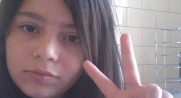 Serena Antonuccio, 13 anni, morta investita da un treno (Gazzetta del Sud)
