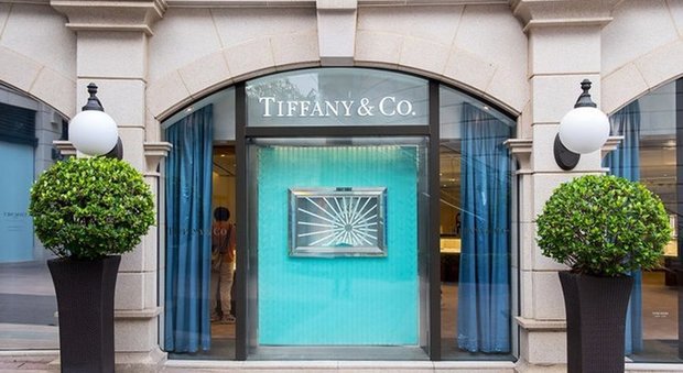 Proteste ad Hong Kong, calo delle vendite per Tiffany