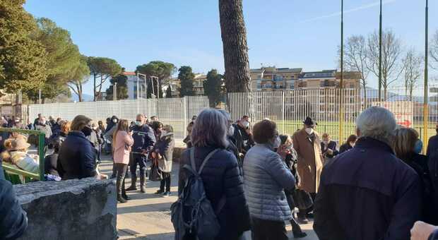 Covid ad Avellino: scorta di vaccini per tornare a regime ma c'è il nodo caregiver