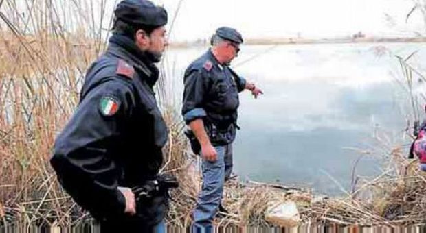 ​Giallo sulla Domiziana: trovato morto in un canale 44enne napoletano