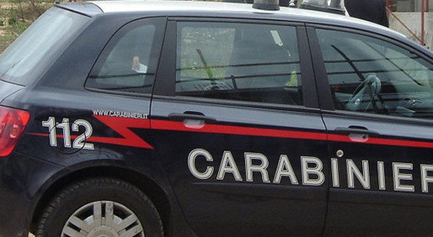 Fermo, cocaina, eroina ed ecstasy per le feste: raffica di arresti e denunce dei carabinieri