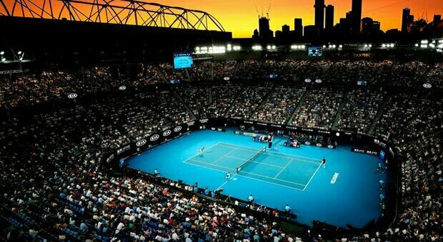 Ma quale covid... All'Australian Open 30 mila tifosi in tribuna per il tennis