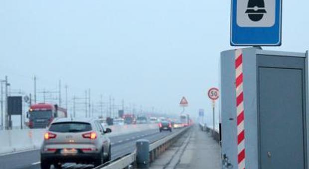 L'autovelox non perdona: multe a raffica sul Ponte della Libertà