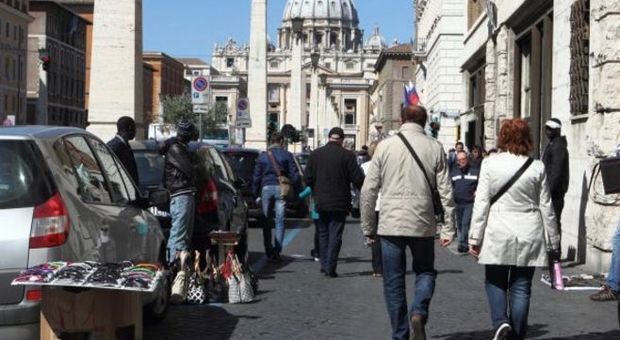 Roma, emergenza decoro, stretta anti-abusivi: pronte le espulsioni