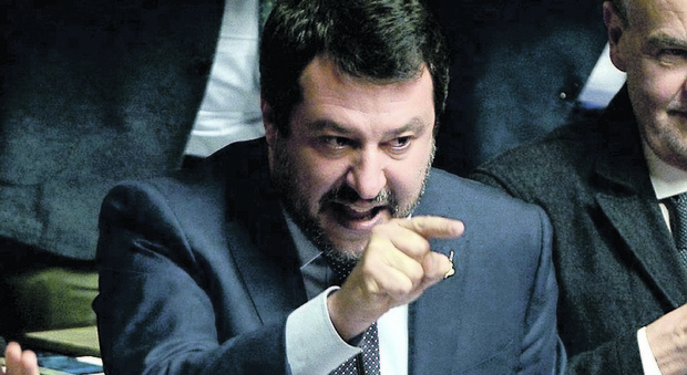 Minorenne ucciso a Napoli dopo rapina, Salvini: «Non attaccare il carabiniere»