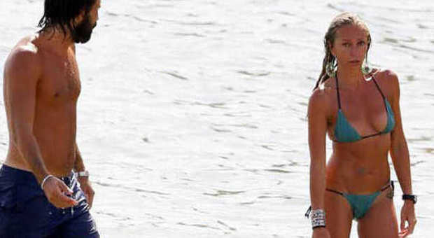 Andrea Pirlo, vacanze da innamorato a Ibiza con la sexy fidanzata Valentina