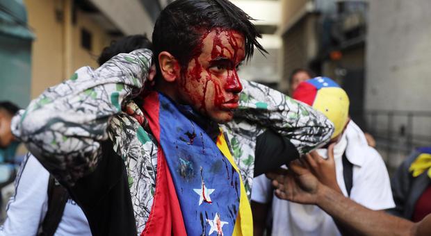 Venezuela, il golpe che non c’è stato. E Trump avverte: «Il peggio deve ancora venire»