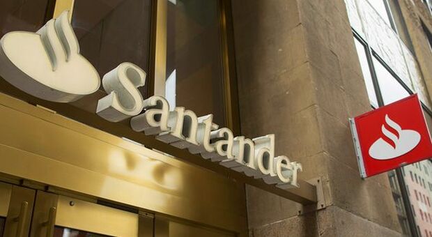 Santander, balzo dell'utile nel 3° trimestre grazie a performance in USA e UK