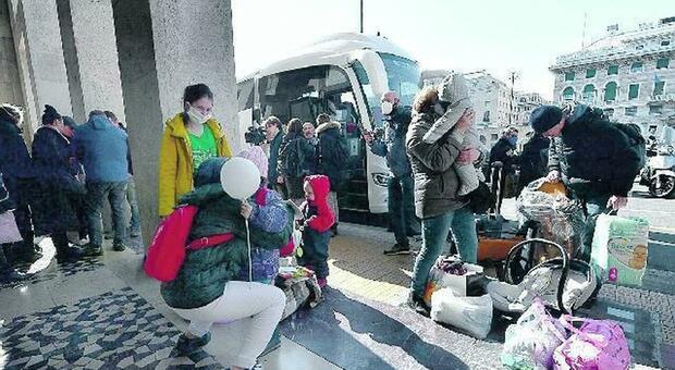 Ucraina, le famiglie di Monza condividono le loro stanze per i rifugiati: «Vi ospiteremo a casa»