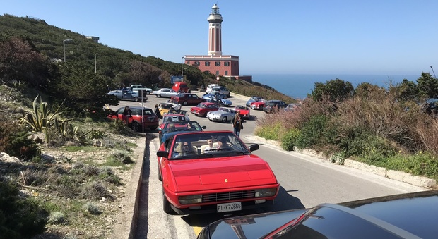 Capri: raduno auto d'epoca tra cultura, bellezze paesaggistiche ed emozioni
