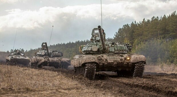 Carro armato T72: l'arma inviata da Lukashenko per sostenere l'offensiva di Putin in Ucraina