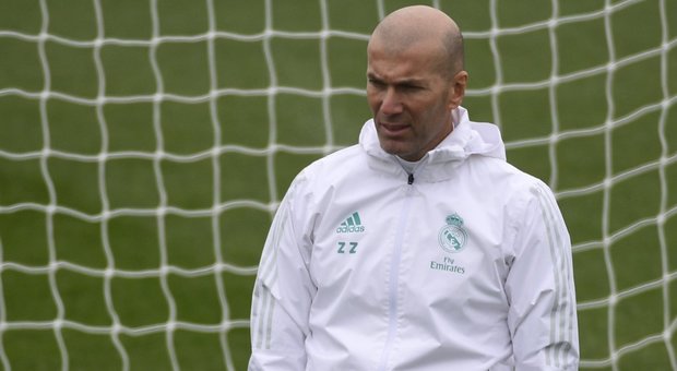 Zidane torna al Real Madrid, contratto fino al 2022