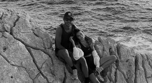 Valentino Rossi, la dedica della fidanzata su Instagram: «Tutto il mondo è per te Amore» IL POST