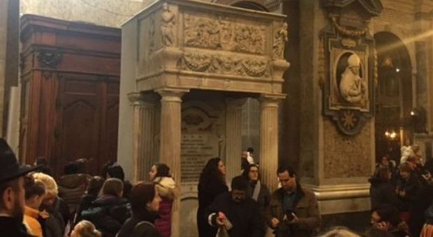 Dillo al Mattino| Il Duomo, quanti disagi e disservizi per i turisti in visita