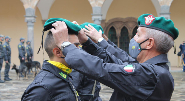 Orvieto, giuramento alla "Montegrappa" dei baschi verdi della Guardia di Finanza