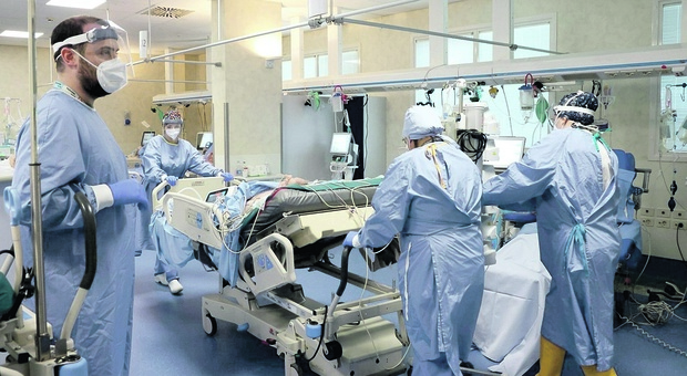 Picco di ricoveri: riapre il settore Covid della Rianimazione nell'ospedale Ca' Foncello di Trevsiso