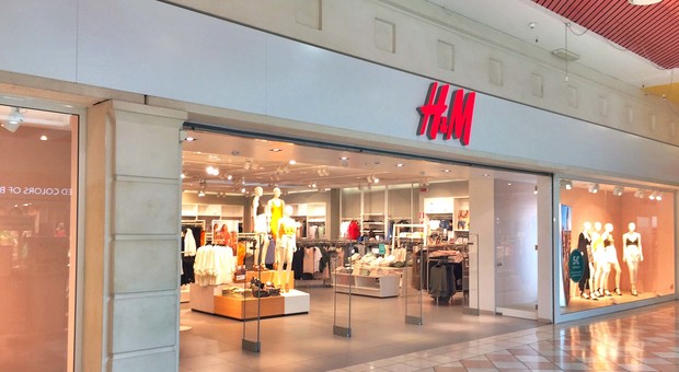 H&M: vendite online in aumento del 30%, trimestre migliore delle attese