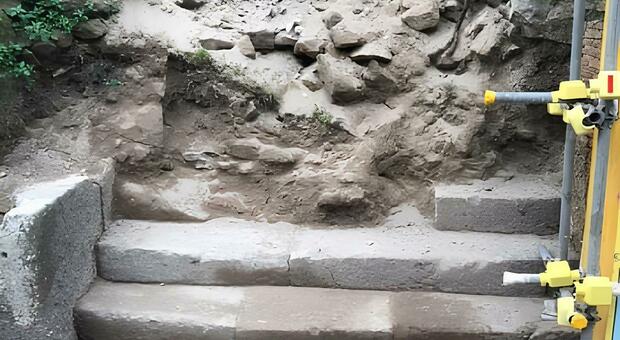 La scala scoperta nell'Anfiteatro Flavio
