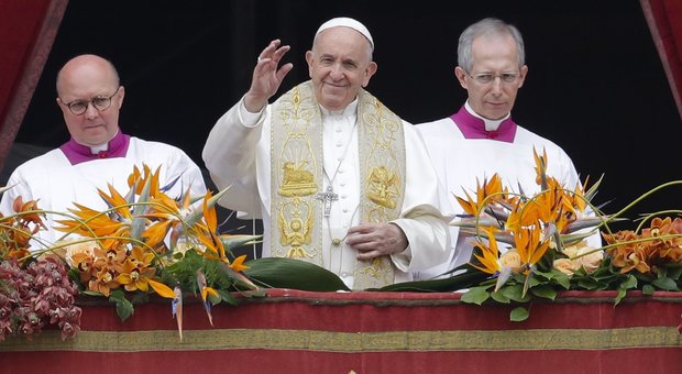 Papa Francesco: «Prego per le vittime dello Sri Lanka»