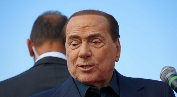 Berlusconi ricoverato, il bollettino di Zangrillo: «Risposta ottimale alle terapie»