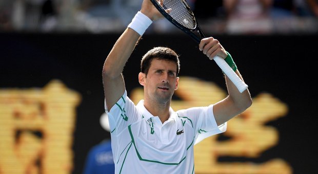 Australian Open, Djokovic avanti senza difficoltà contro Nishioka