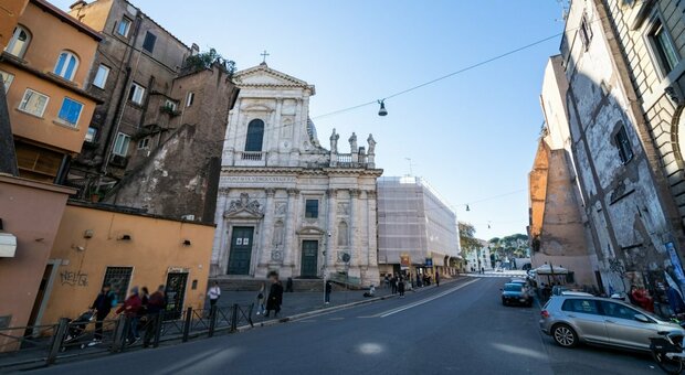 Roma, sos chiesa dei Fiorentini: «No al tram: è pericoloso»