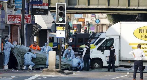 Il furgone del terrore travolge i musulmani