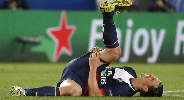 Il PSG piega il Chelsea ma perde Ibra: Zlatan fuori 15 giorni per guai muscolari