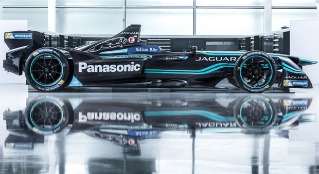 La Jaguar I-TYPE 1 che parteciperà al prossimo campionato di Formula E