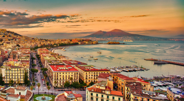 Napoli preferita dai turisti