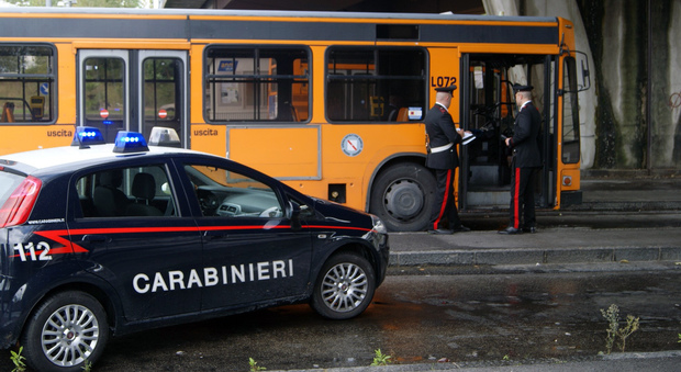 Napoli, misteriosa aggressione su un autobus dell'Anm