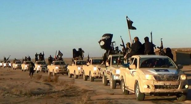 Un convoglio di miliziani Isis