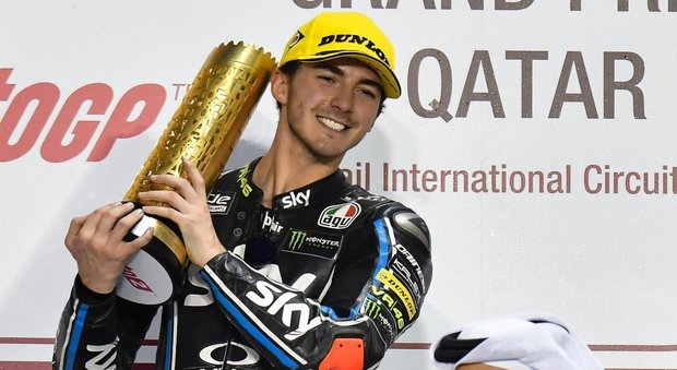 Moto2, doppietta italiana in Qatar: vince Bagnaia, secondo Baldassarri
